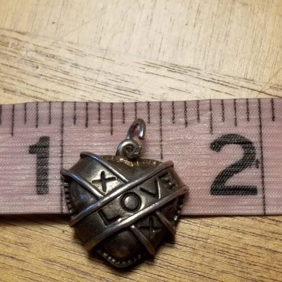 Sterling Silver Puff Heart Pendant Charm XOX LOVE - Picture 6 of 8